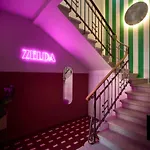 Zelda شقة *